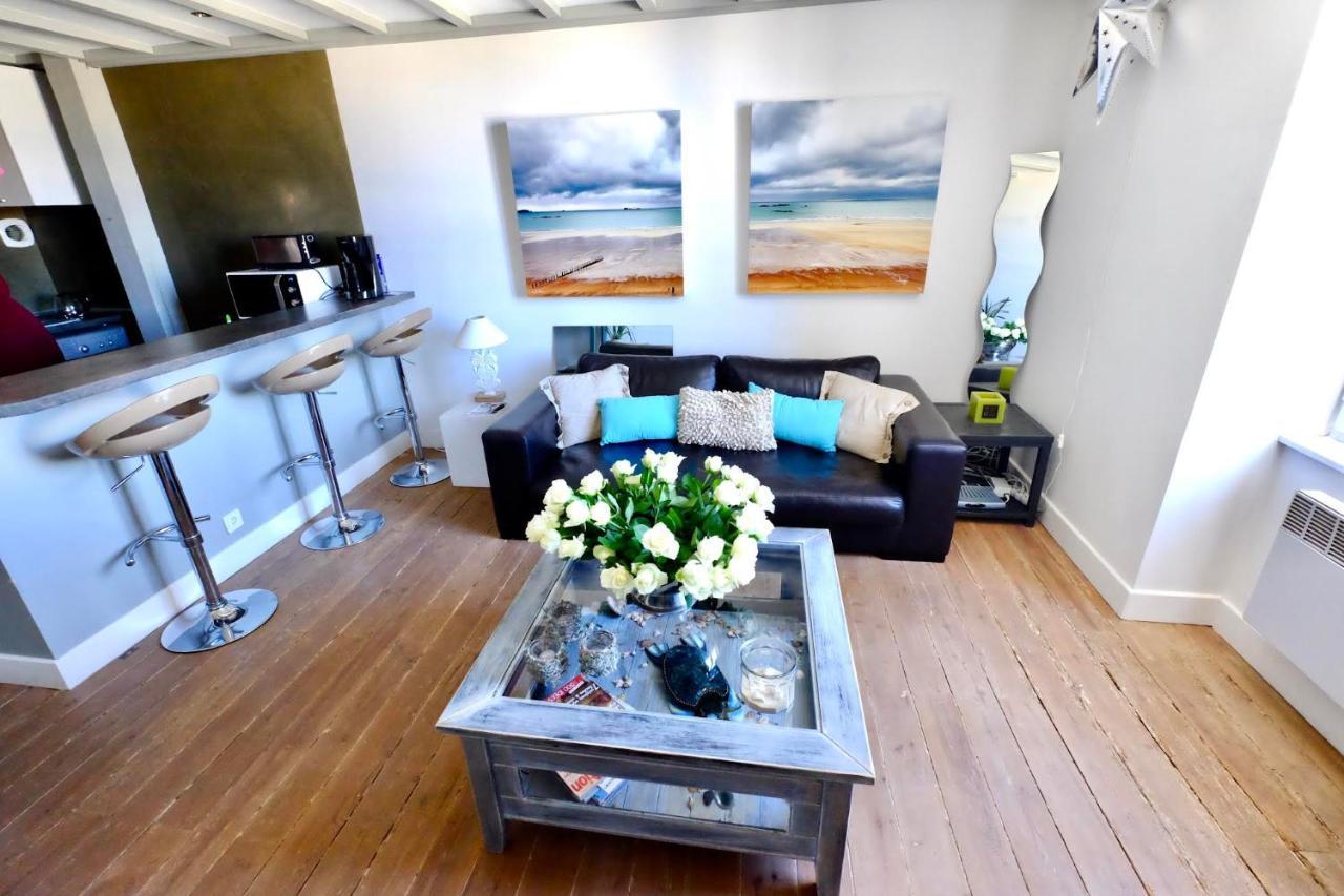 Superbe T3 Duplex Parking Prive Gratuit Sur Place Bordeaux Exterior photo